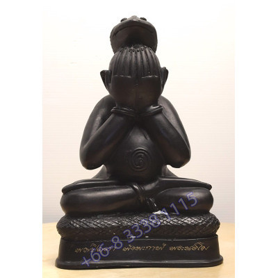 Statue ShowCase