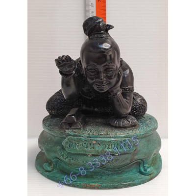Statue ShowCase