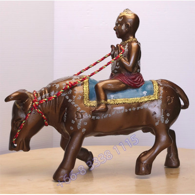 Statue ShowCase