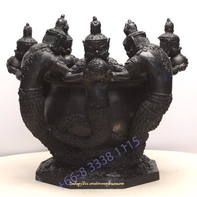 Statue ShowCase