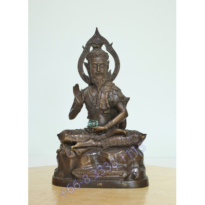 Statue ShowCase