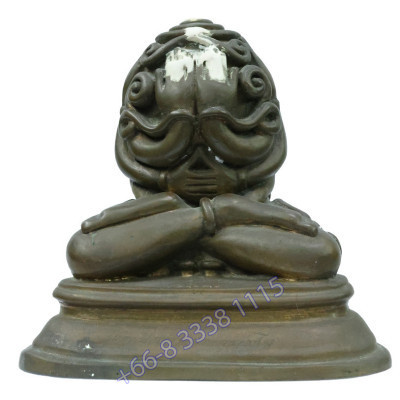 Statue ShowCase