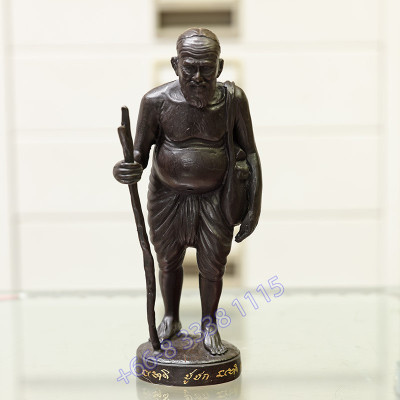Statue ShowCase