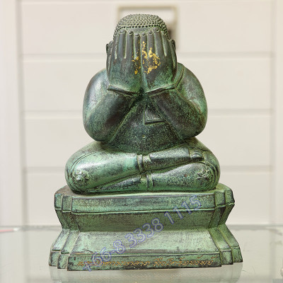 Statue ShowCase
