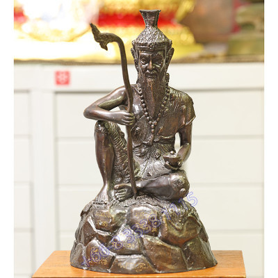 Statue ShowCase