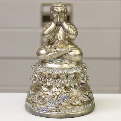 Statue ShowCase