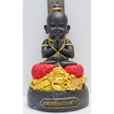Statue ShowCase