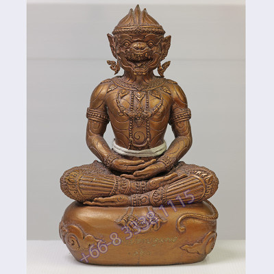 Statue ShowCase