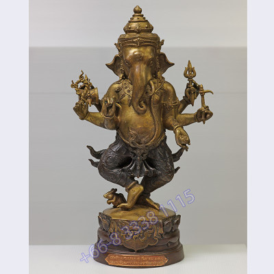 Statue ShowCase